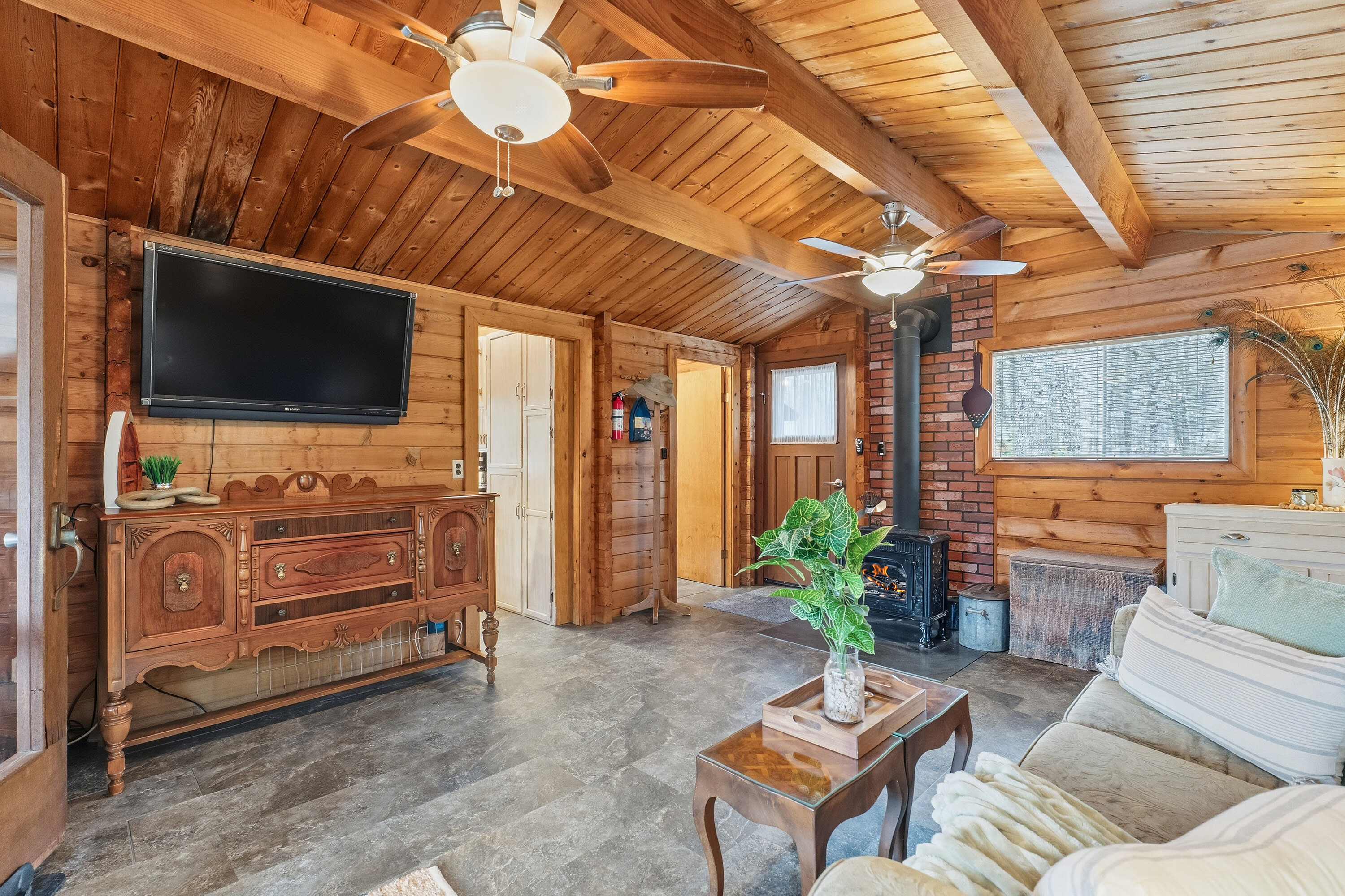  Muskoka River Cottage Charm - 物件實景