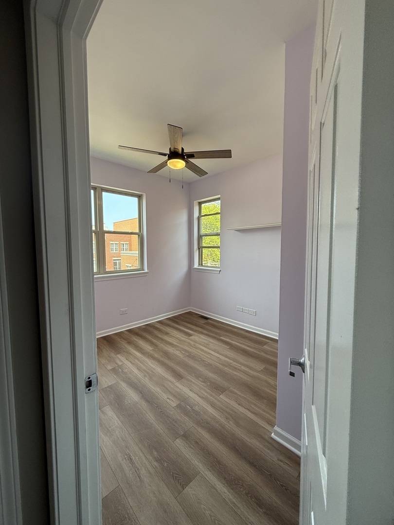 Chicago, Illinois, 60610, United States, 3 Bedrooms Bedrooms, ,3 BathroomsBathrooms,Residential,For Sale,1928687