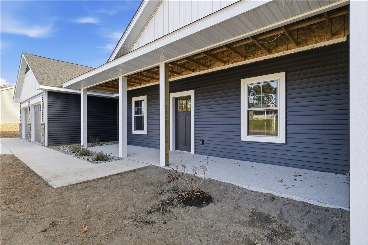 New Richmond, Wisconsin, 54017, United States, 3 Bedrooms Bedrooms, ,1 BathroomBathrooms,Residential,For Sale,1991052