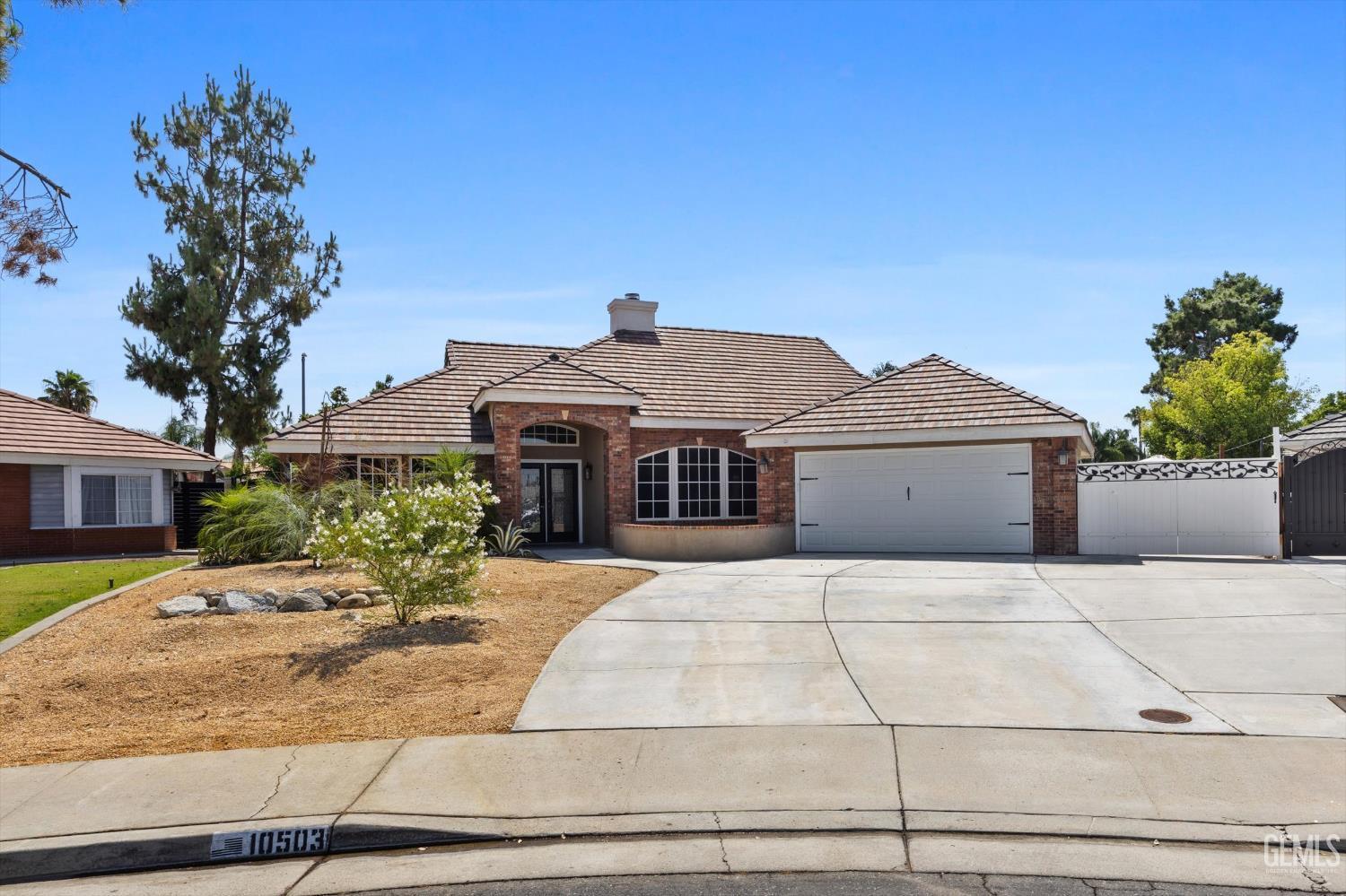 Bakersfield, California, 93312, United States, 4 Bedrooms Bedrooms, ,3 BathroomsBathrooms,Residential,For Sale,1903445