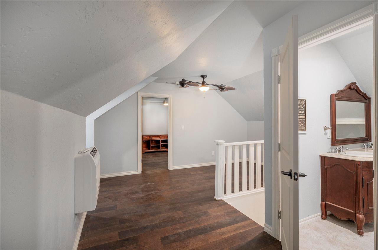 Fletcher, Oklahoma, 73541, United States, 4 Bedrooms Bedrooms, ,Residential,For Sale,1914142