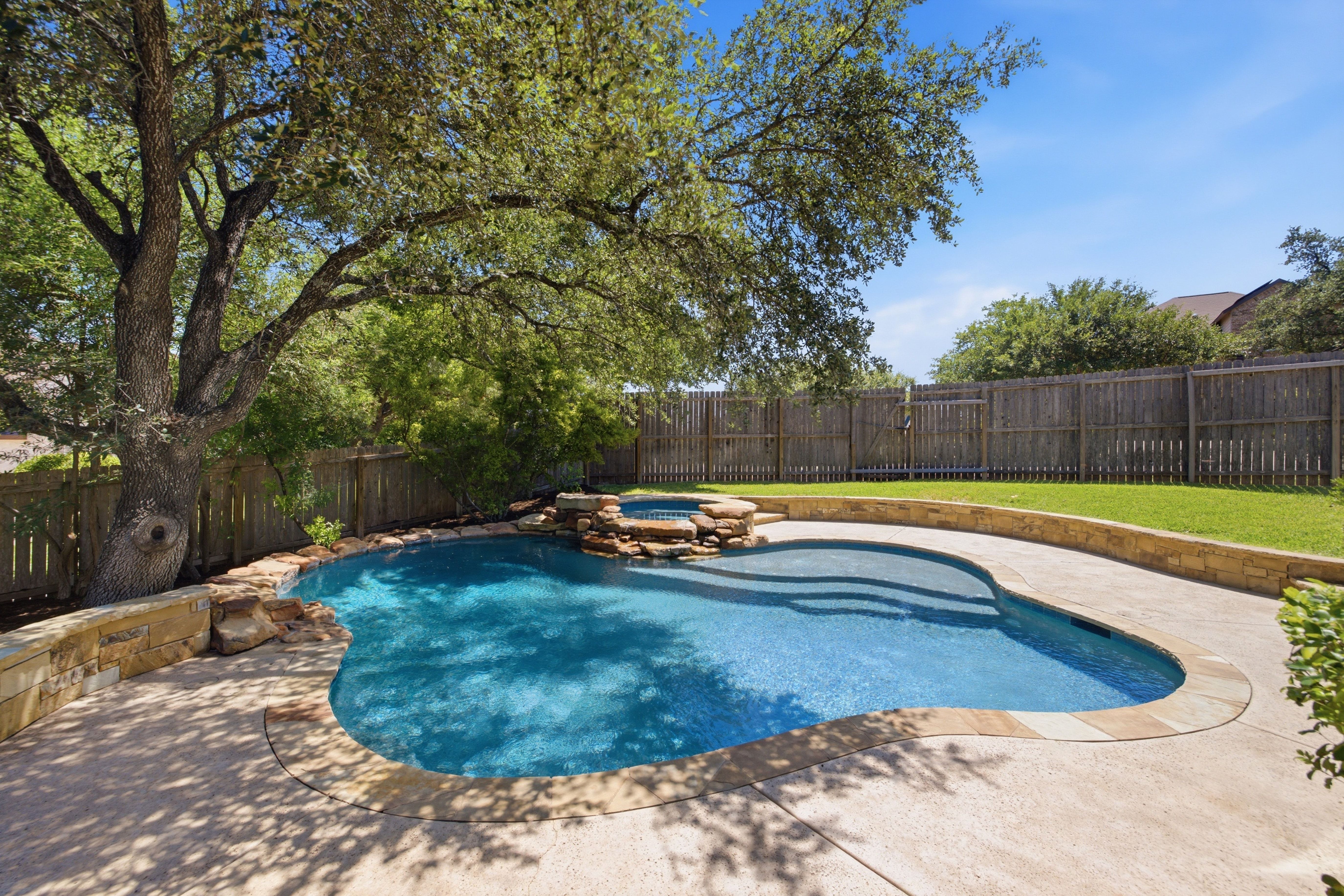  3009 Brittany Point Lane, Austin, TX 78738 - 物件實景