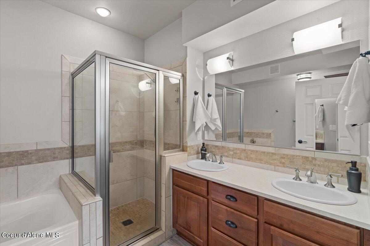 Post Falls, Idaho, 83854, United States, 3 Bedrooms Bedrooms, ,Residential,For Sale,1991069