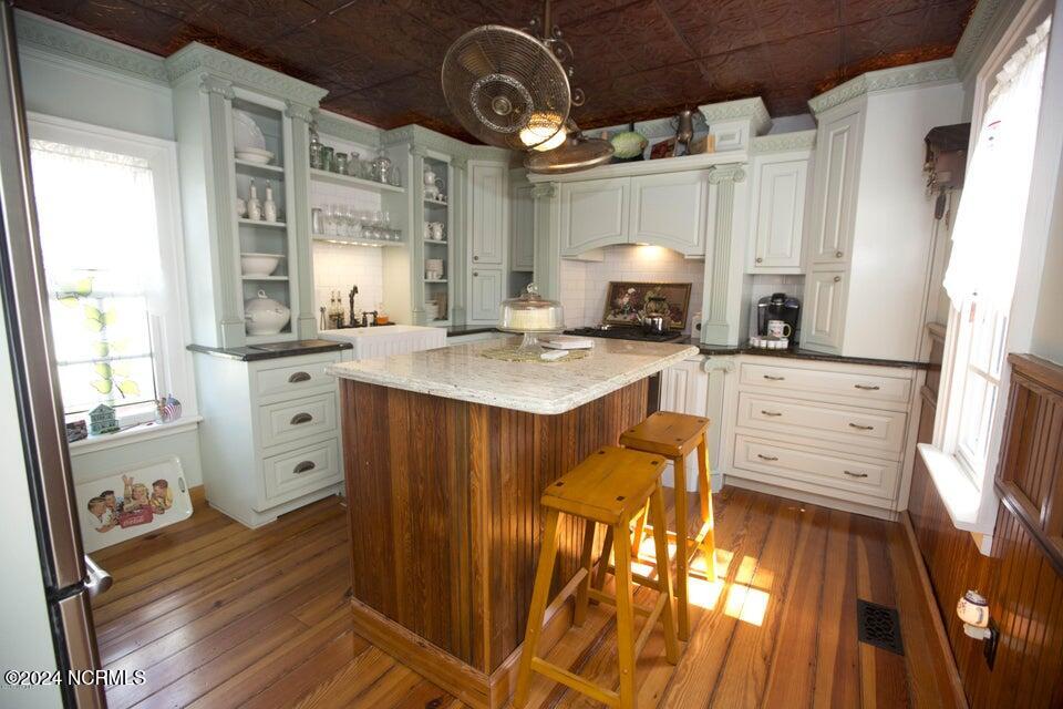 122 S Academy Street, Washington, North Carolina, 27889, United States, 3 Bedrooms Bedrooms, ,4 BathroomsBathrooms,Residential,For Sale,122 S Academy Street,1639244