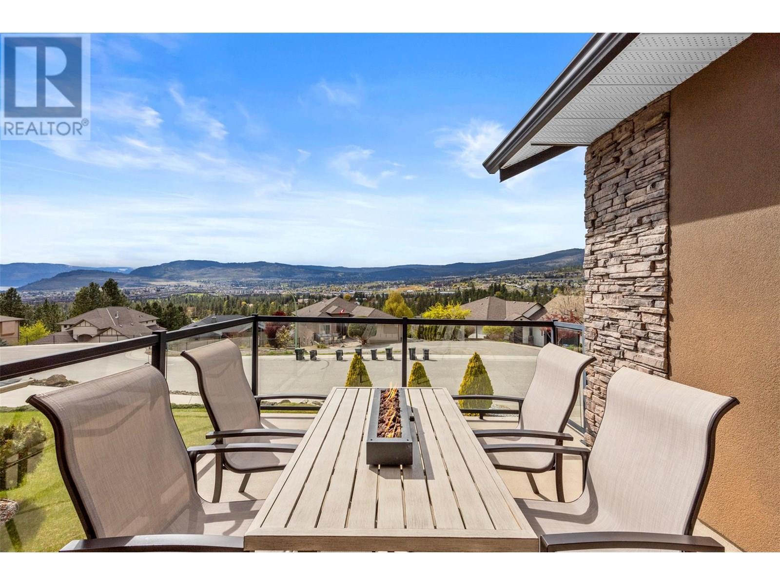 WEST KELOWNA, British Columbia, V1Y 6G1, CA, 5 Bedrooms Bedrooms, ,3 BathroomsBathrooms,Residential,For Sale,1892730