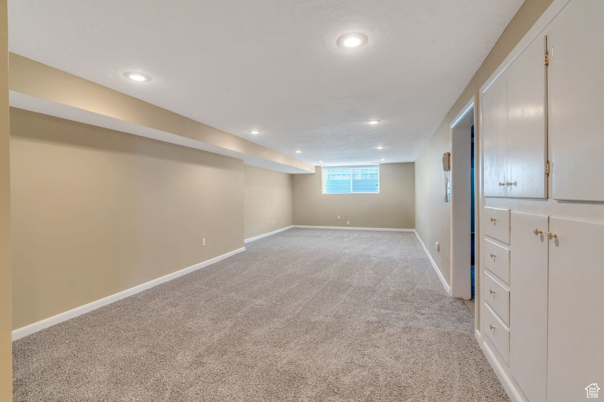 Millcreek, Utah, 84109, United States, 5 Bedrooms Bedrooms, ,1 BathroomBathrooms,Residential,For Sale,1924864