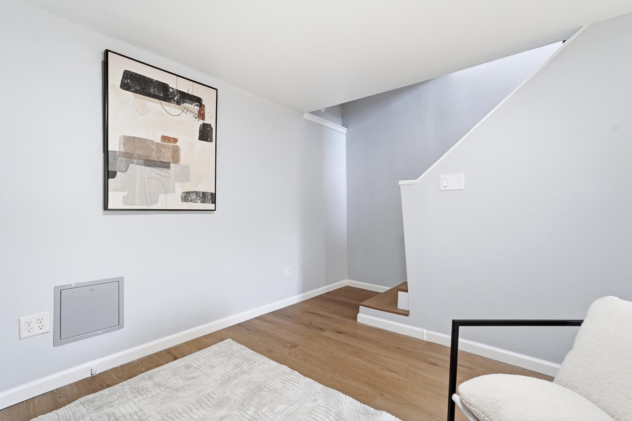  719 Hilltop Terrace SE, Washington, DC, 20019 - 物件實景