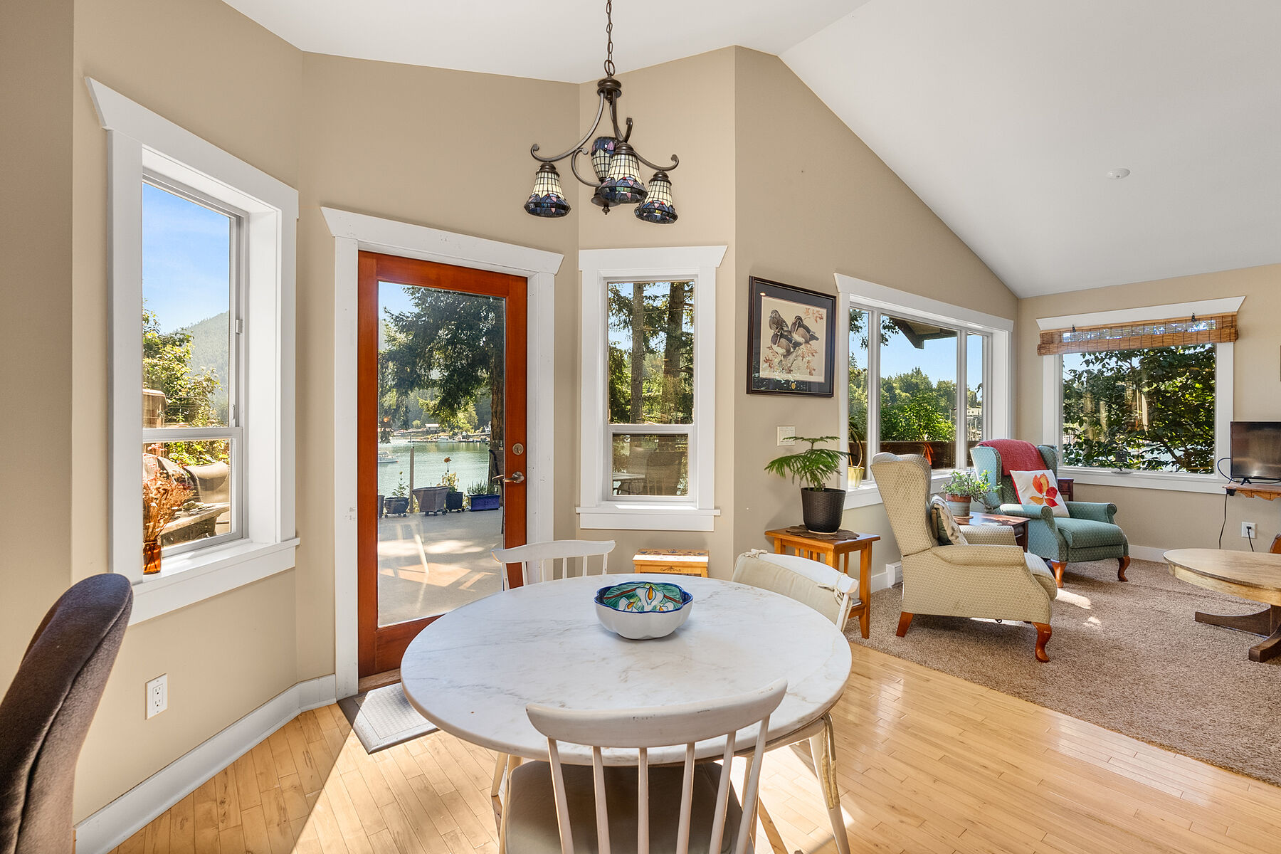  Pender Harbour Waterfront Home - 物件實景