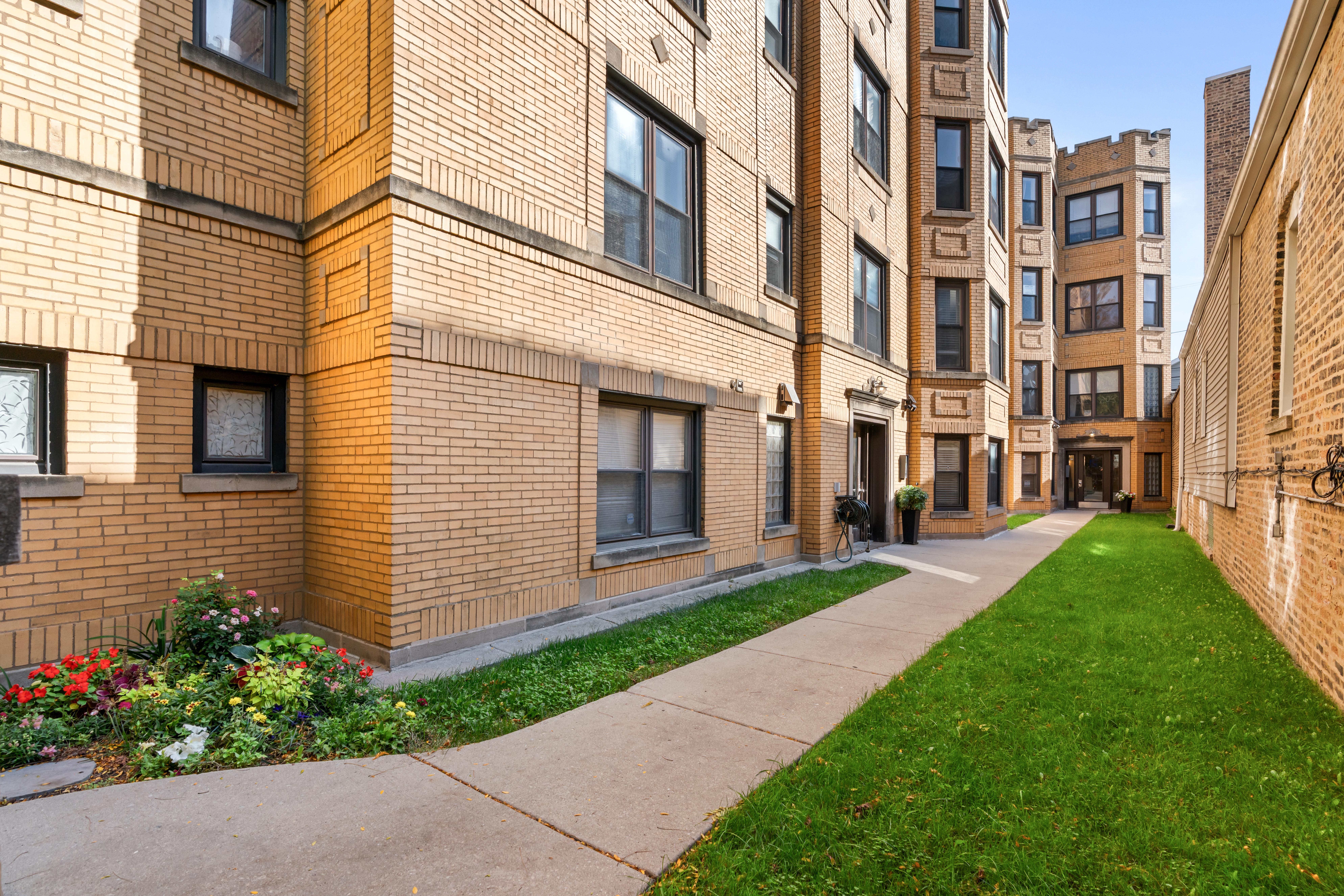  South-facing 2-bedroom, 1-bath Condo in West Bucktown/Logan Square - 物件實景
