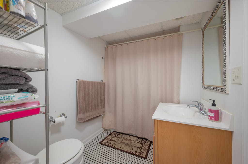 10 Shadowbrook Ln, Harding Township, New Jersey, 07960, United States, 2 Bedrooms Bedrooms, ,3 BathroomsBathrooms,Residential,For Sale,10 Shadowbrook Ln,1433753