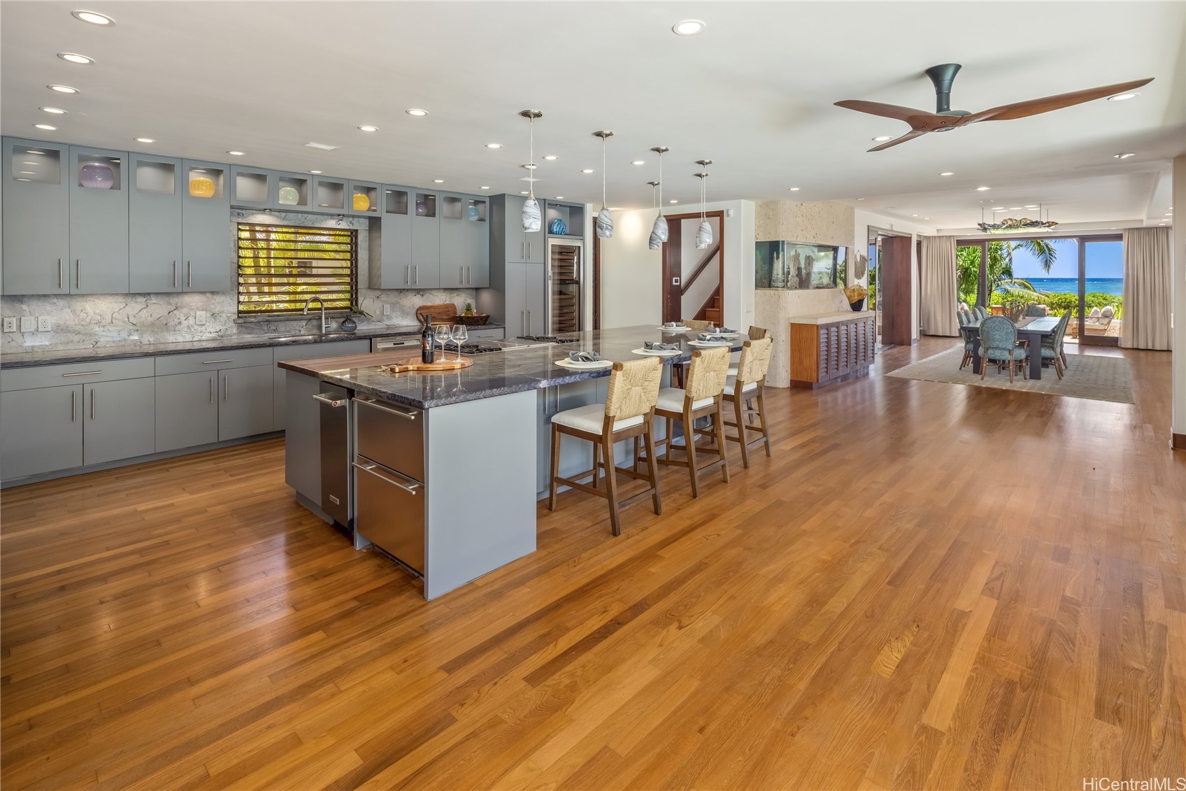 Kailua, Hawaii, 96734, United States, 5 Bedrooms Bedrooms, ,5 BathroomsBathrooms,Residential,For Sale,1948431