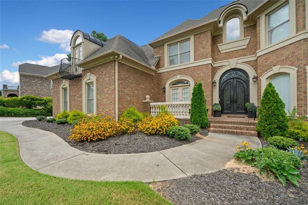 Atlanta, Georgia, 30331, United States, 6 Bedrooms Bedrooms, ,5 BathroomsBathrooms,Residential,For Sale,1906537