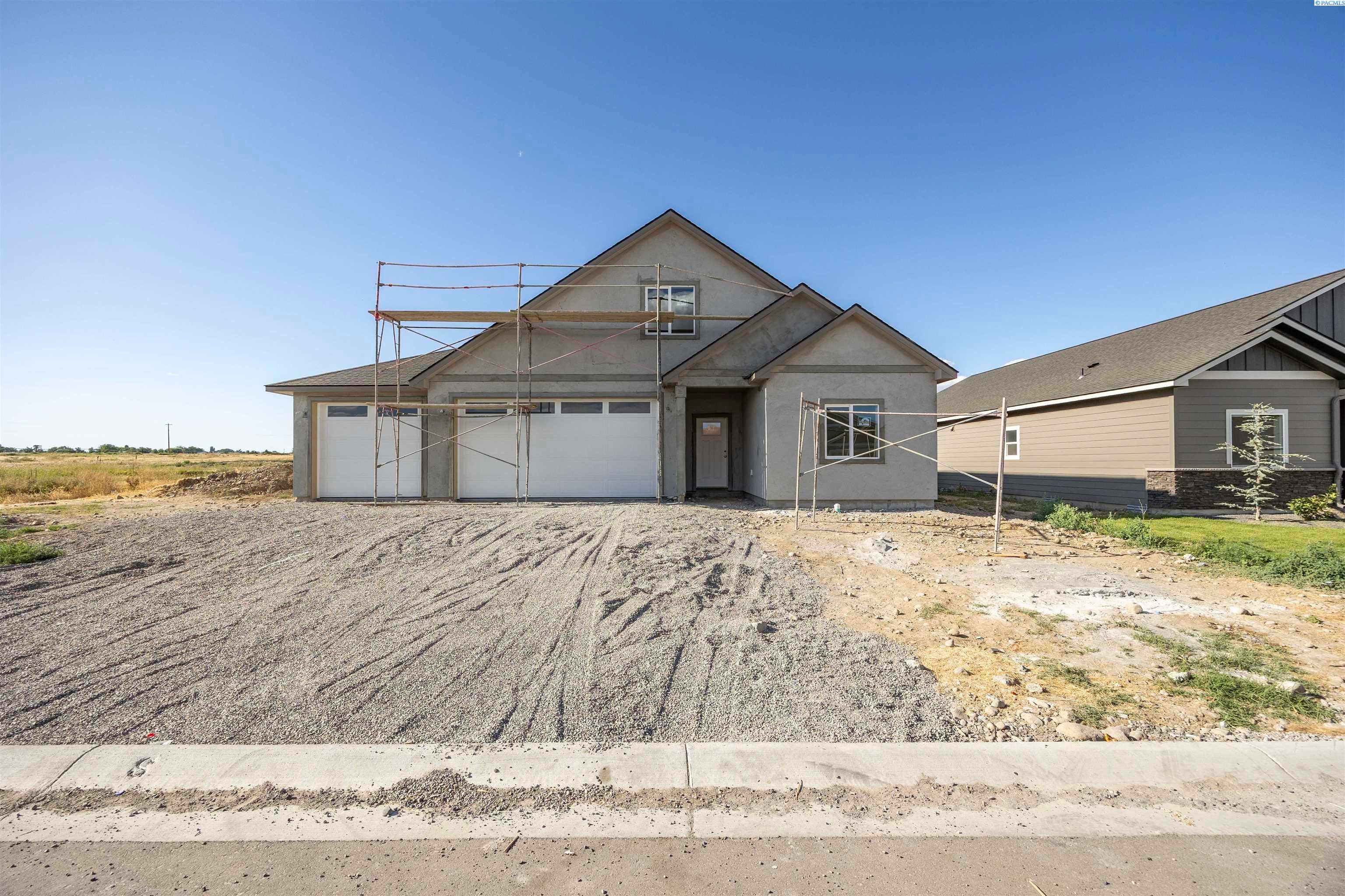 Prosser, Washington, 99350, United States, 4 Bedrooms Bedrooms, ,1 BathroomBathrooms,Residential,For Sale,1921234