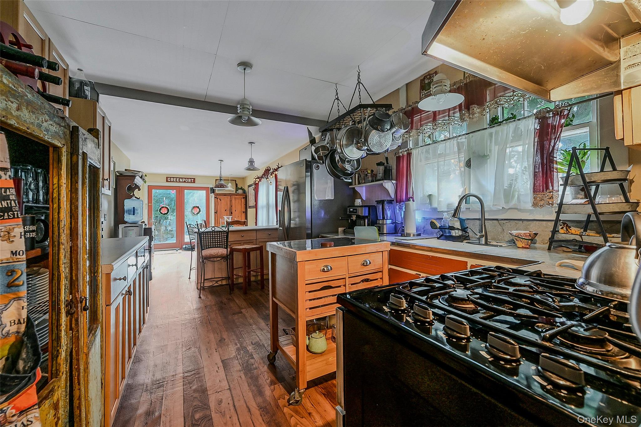 Greenport, New York, 11944, United States, 5 Bedrooms Bedrooms, ,3 BathroomsBathrooms,Residential,For Sale,1994545