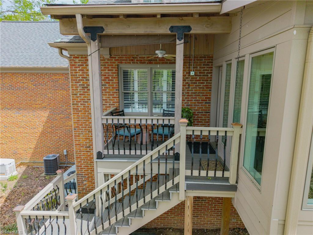 Lexington, North Carolina, 27292, United States, 3 Bedrooms Bedrooms, ,3 BathroomsBathrooms,Residential,For Sale,1925490