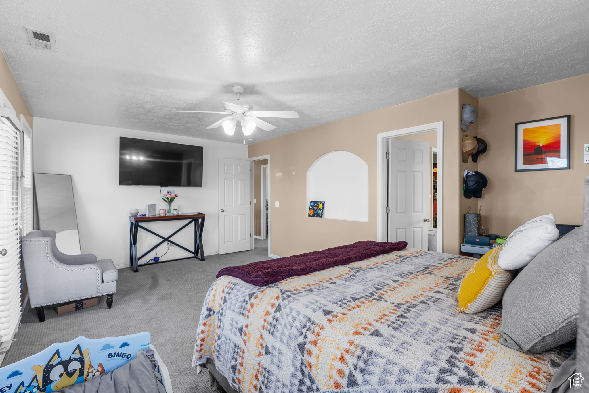 West Jordan, Utah, 84081, United States, 4 Bedrooms Bedrooms, ,3 BathroomsBathrooms,Residential,For Sale,1885459