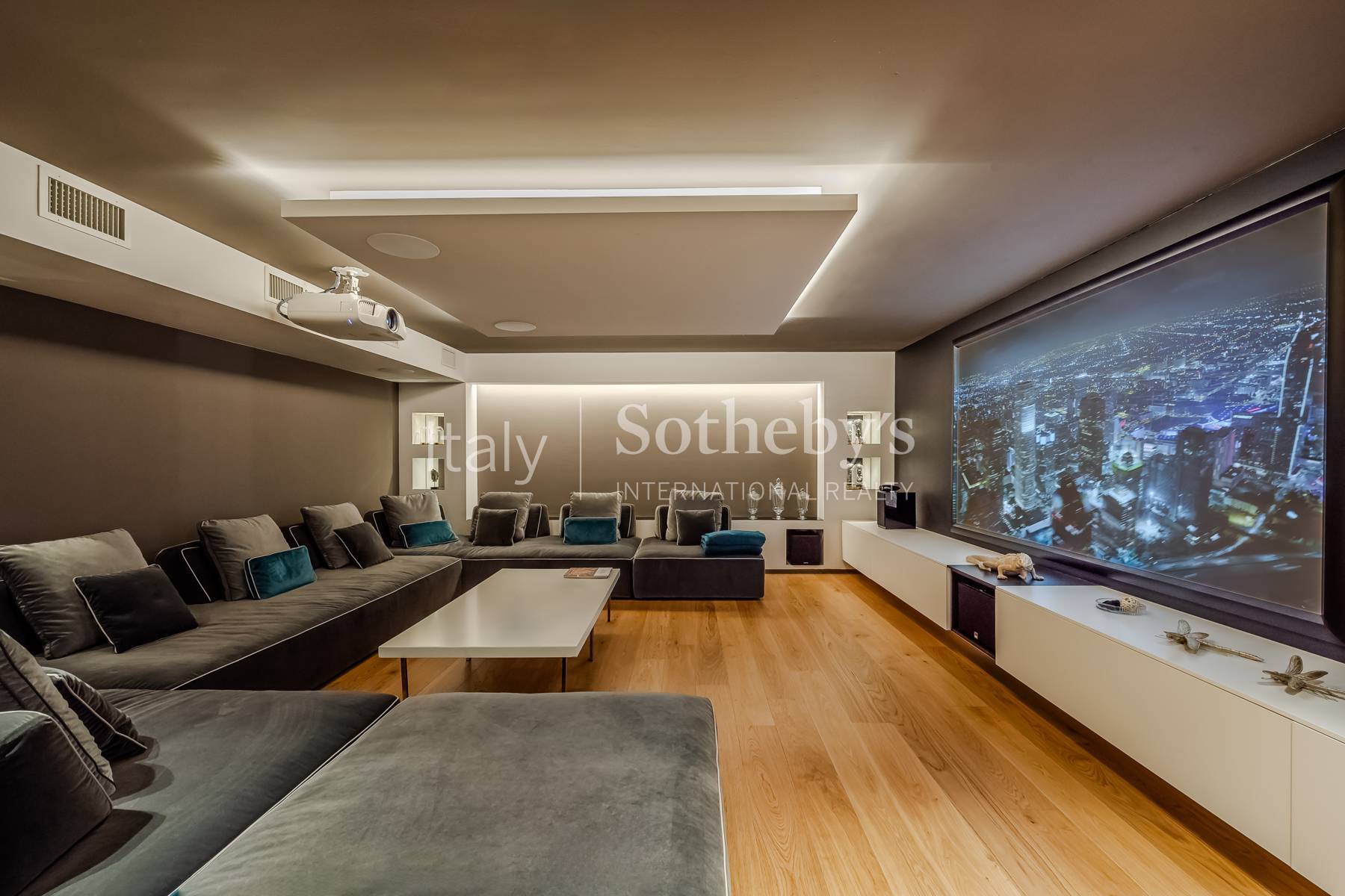  Exclusive modern villa with panoramic lake views and spa - 物件實景