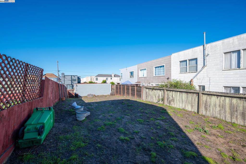 San Francisco, California, 94116, United States, ,Land,For Sale,1986065
