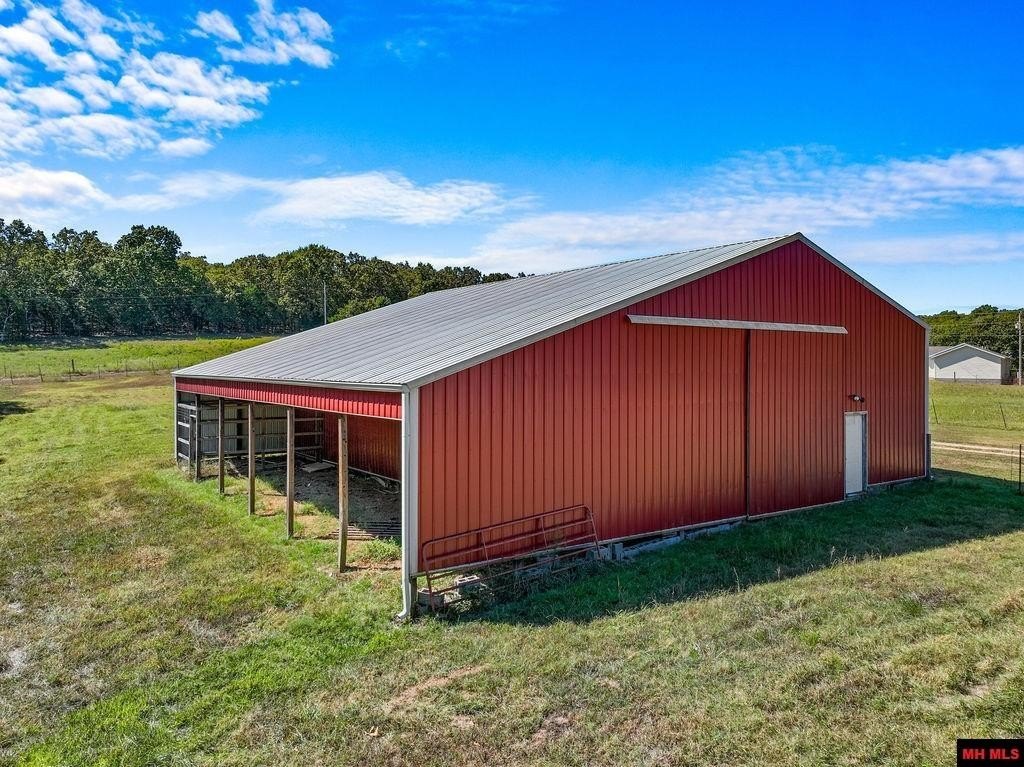 Gainesville, Missouri, 65655, United States, 4 Bedrooms Bedrooms, ,3 BathroomsBathrooms,Residential,For Sale,1979779