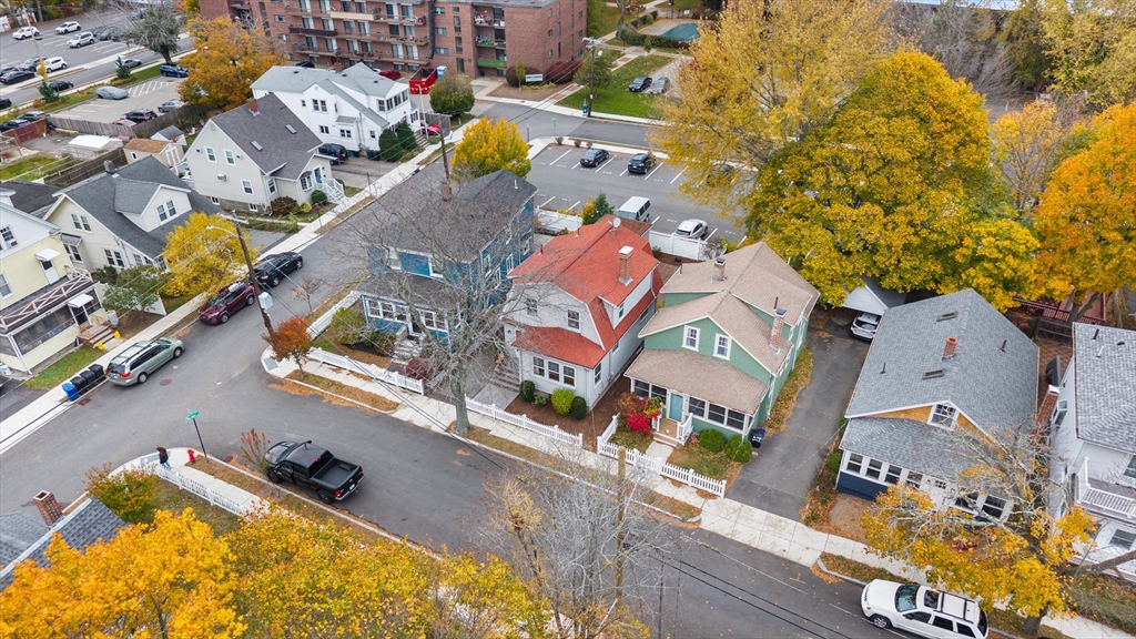 Quincy, Massachusetts, 02170, United States, 3 Bedrooms Bedrooms, ,1 BathroomBathrooms,Residential,For Sale,1988344