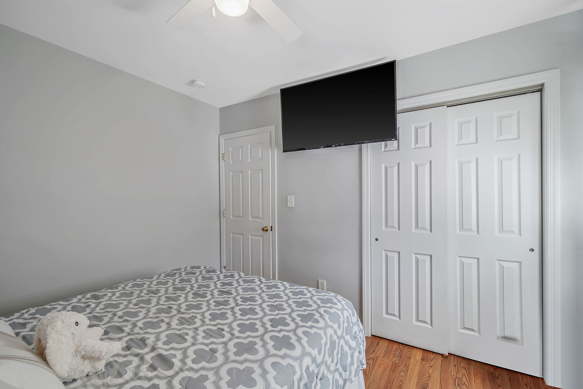 Bay Shore, New York, 11706, United States, 3 Bedrooms Bedrooms, ,3 BathroomsBathrooms,Residential,For Sale,2048700