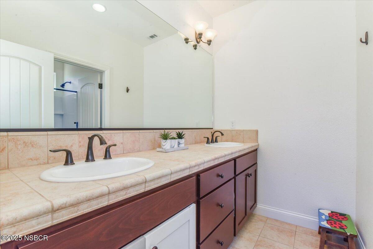Lompoc, California, 93436, United States, 5 Bedrooms Bedrooms, ,4 BathroomsBathrooms,Residential,For Sale,1903001
