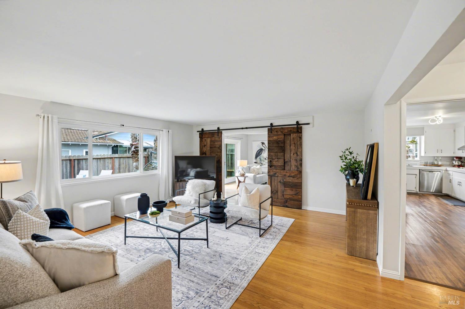 Napa, California, 94558, United States, 3 Bedrooms Bedrooms, ,2 BathroomsBathrooms,Residential,For Sale,2002029