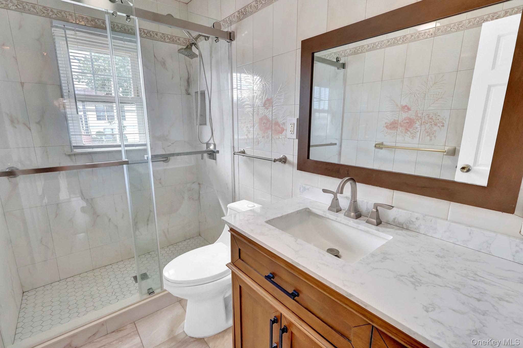  3273 5th Street, Oceanside, NY, 11572 - 物件實景