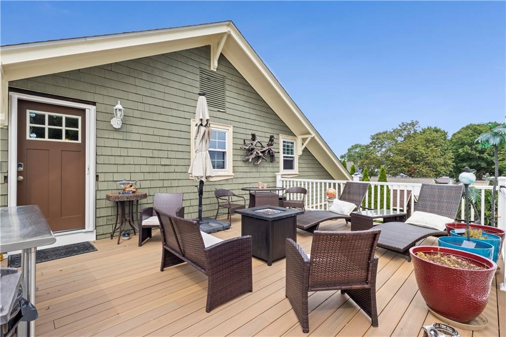 Pawtucket, Rhode Island, 02861, United States, 4 Bedrooms Bedrooms, ,2 BathroomsBathrooms,Residential,For Sale,2006296