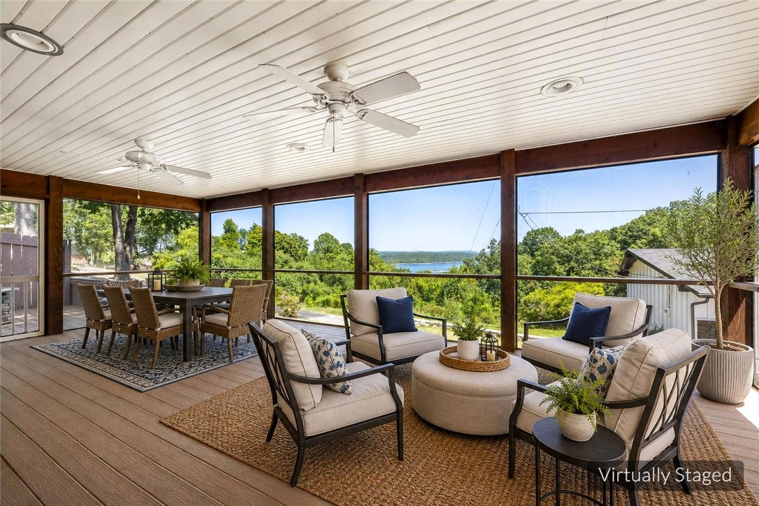 Putman Rd, Rogers, AR 72756