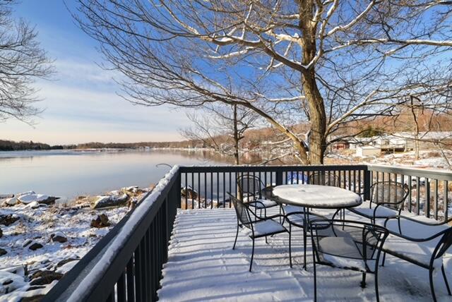 Tobyhanna, Pennsylvania, 18466, United States, 3 Bedrooms Bedrooms, ,3 BathroomsBathrooms,Residential,For Sale,2005283