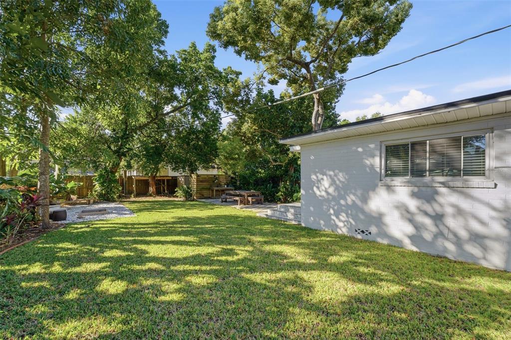 Winter Park, Florida, 32789, United States, 3 Bedrooms Bedrooms, ,2 BathroomsBathrooms,Residential,For Sale,1987526