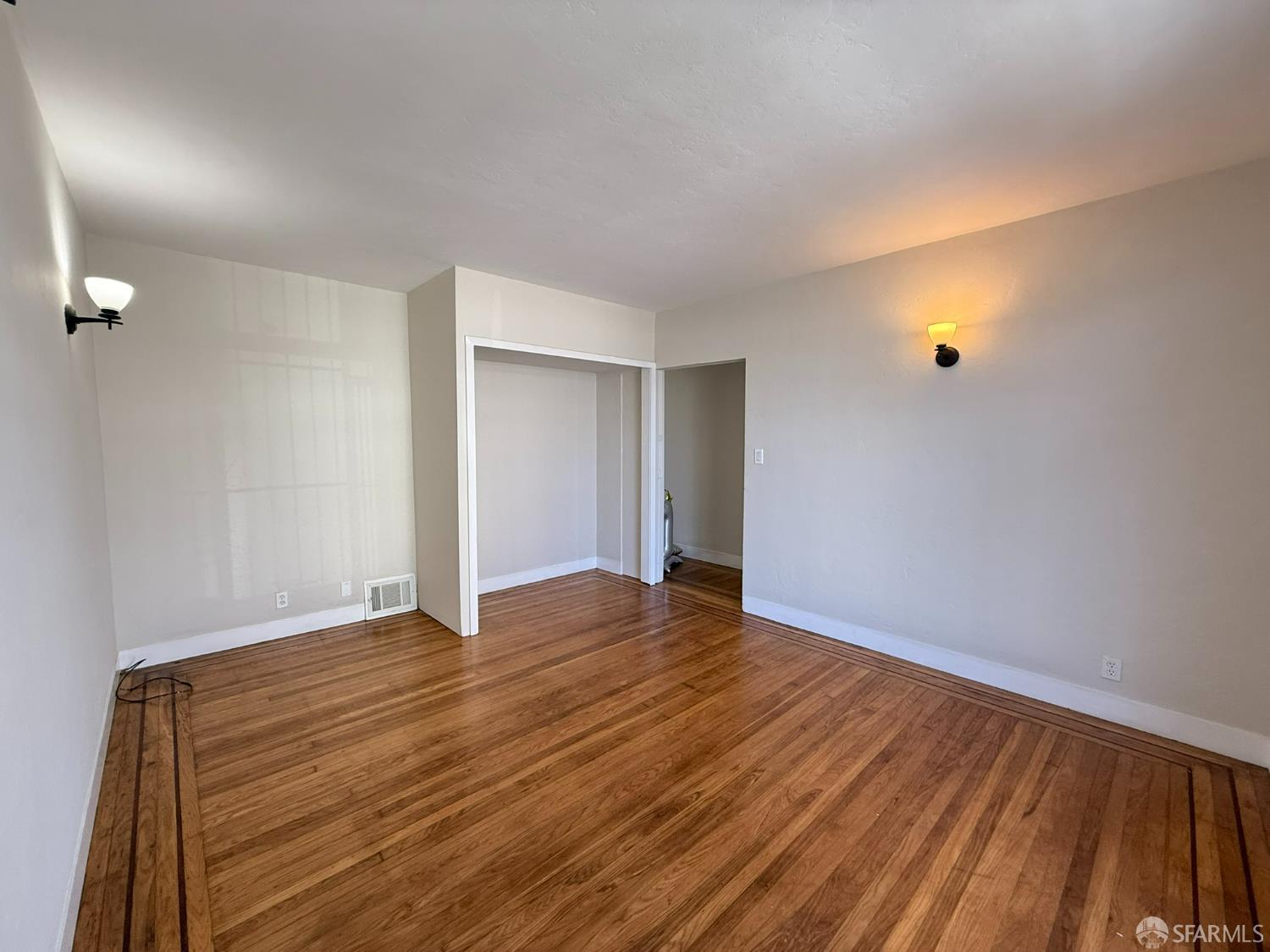 San Francisco, California, 94134, United States, 2 Bedrooms Bedrooms, ,1 BathroomBathrooms,Residential,For Sale,1935343