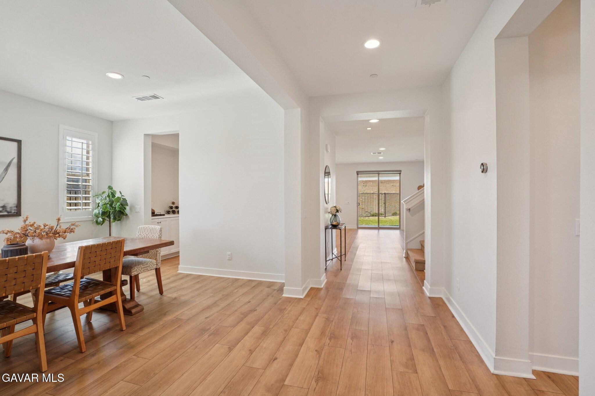 Palmdale, California, 93551, United States, 4 Bedrooms Bedrooms, ,4 BathroomsBathrooms,Residential,For Sale,2033193