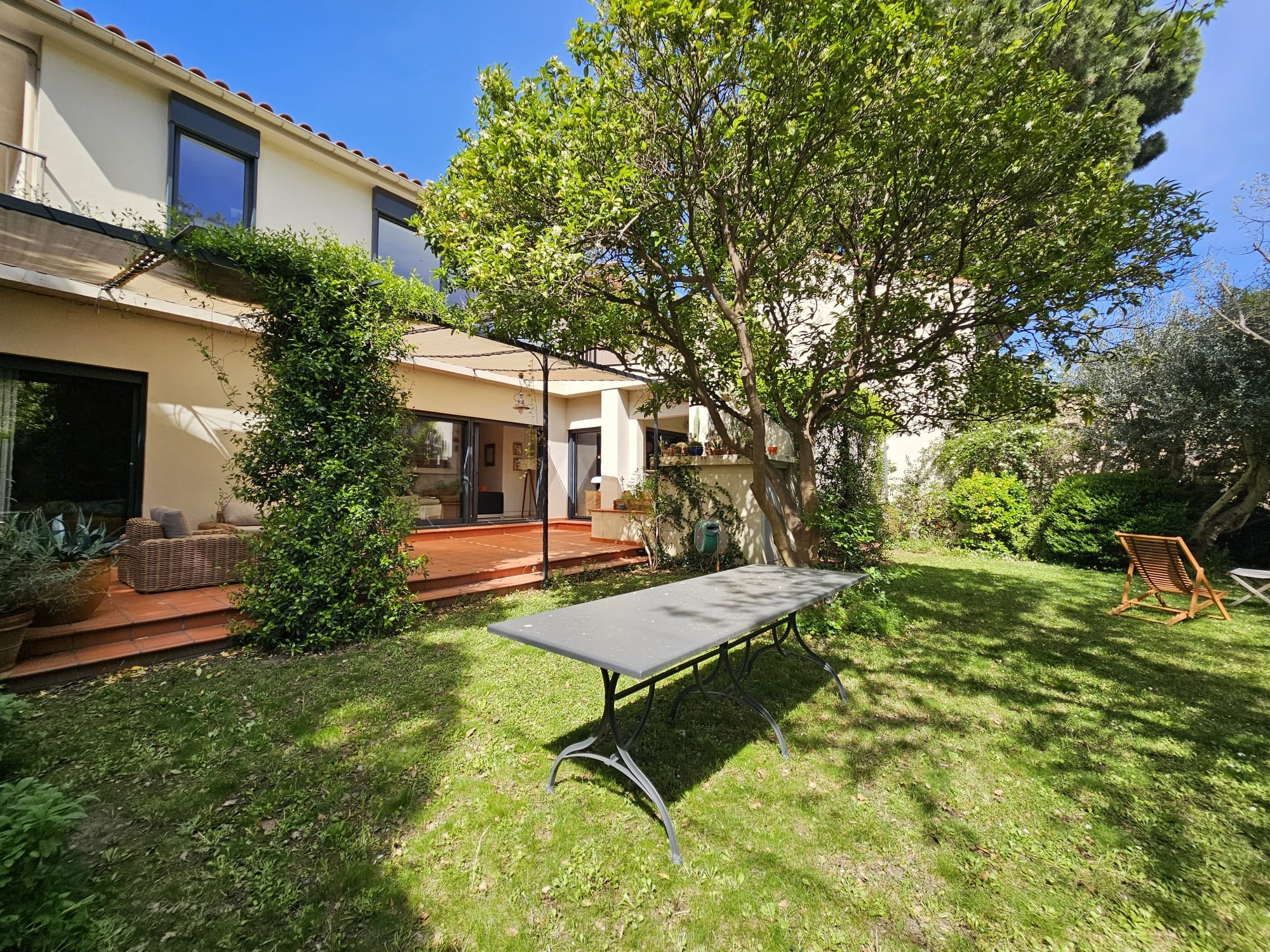  Perpignan, the countryside in the city : 255m² with garden. Magical  - 物件實景
