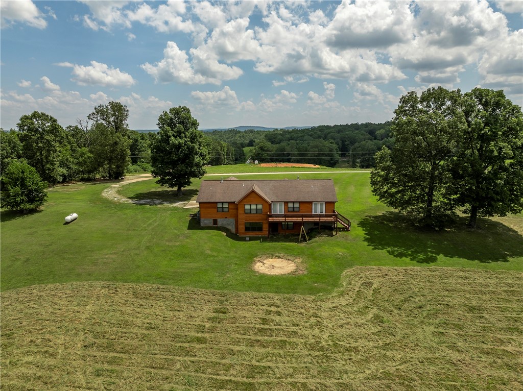 Huntsville, Arkansas, 72740, United States, 3 Bedrooms Bedrooms, ,4 BathroomsBathrooms,Residential,For Sale,1907713
