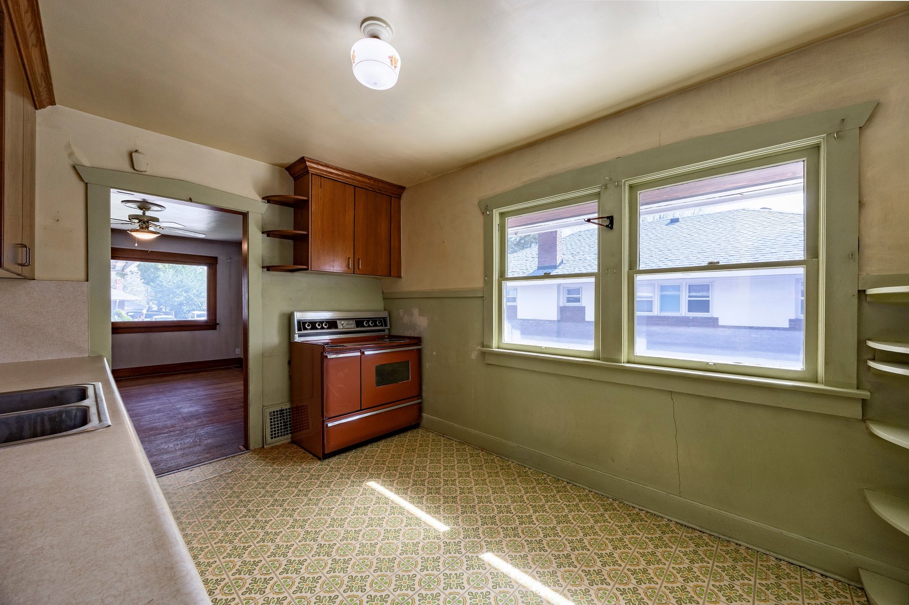  Opportunity in the Liberty Wells Neighborhood - 物件實景