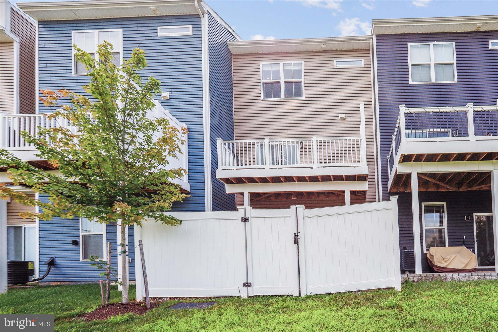 Hanover, Maryland, 21076, United States, 3 Bedrooms Bedrooms, ,4 BathroomsBathrooms,Residential,For Sale,1984120