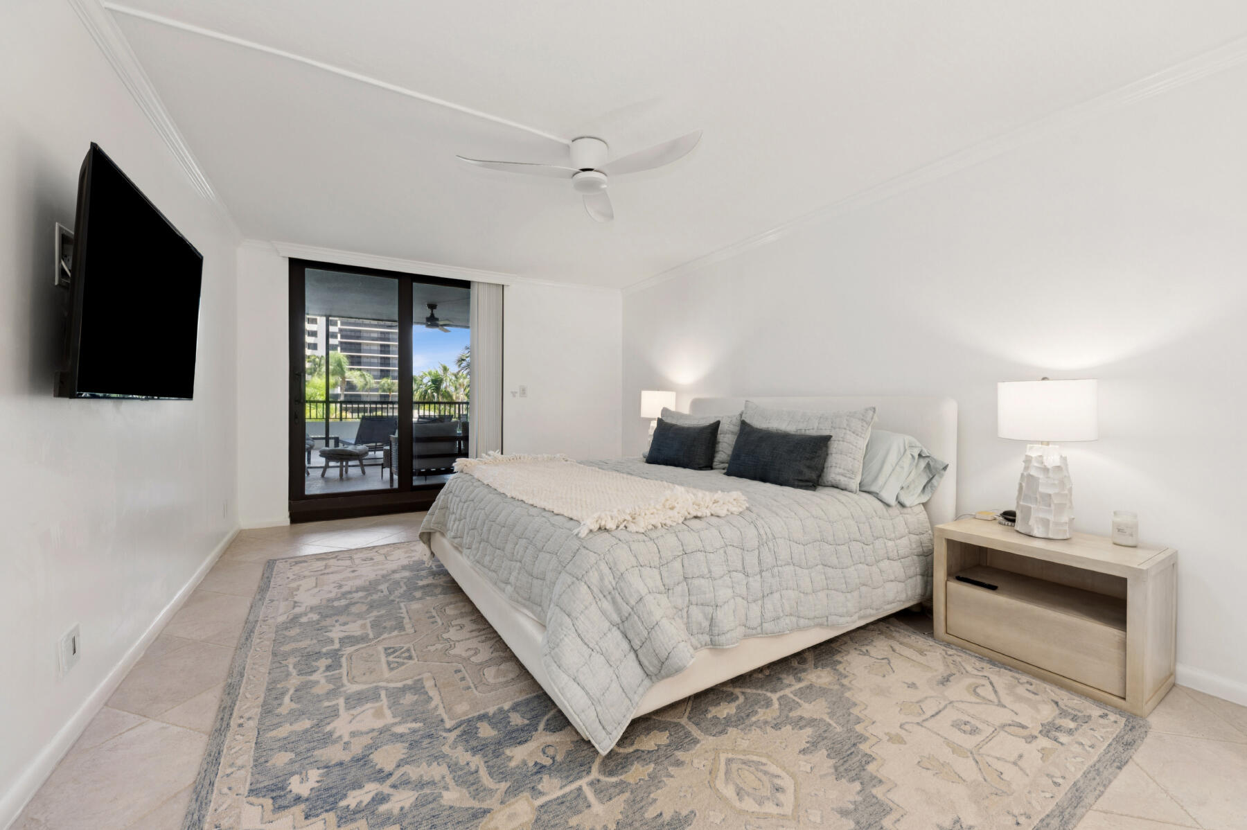 Highland Beach, Florida, 33487, United States, 2 Bedrooms Bedrooms, ,2 BathroomsBathrooms,Residential,For Sale,1912479