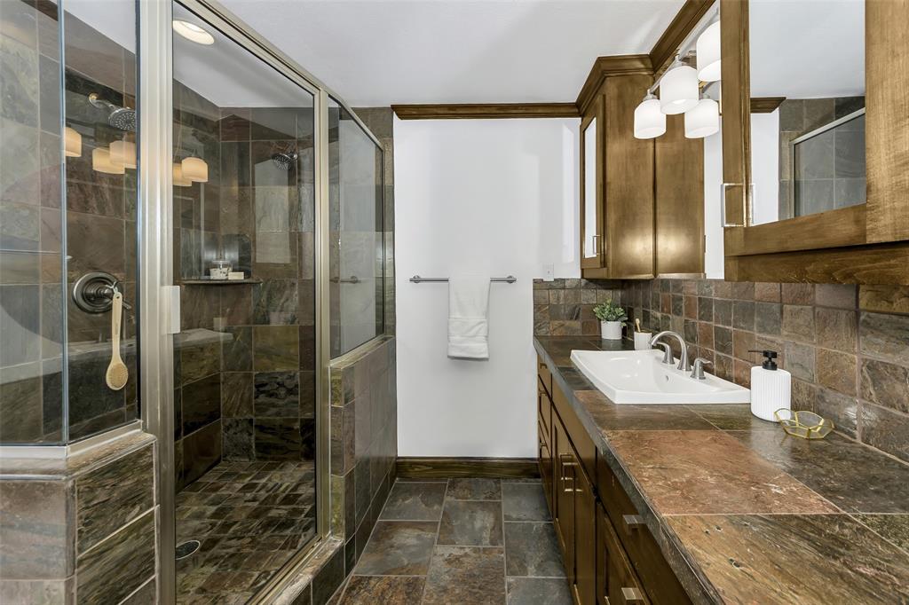 Colleyville, Texas, 76034, United States, 4 Bedrooms Bedrooms, ,3 BathroomsBathrooms,Residential,For Sale,1927837