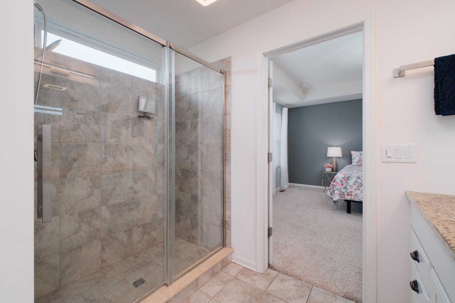  Lyon Township - 物件實景