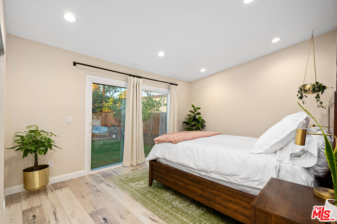 Inglewood, California, 90305, United States, 4 Bedrooms Bedrooms, ,3 BathroomsBathrooms,Residential,For Sale,2003148