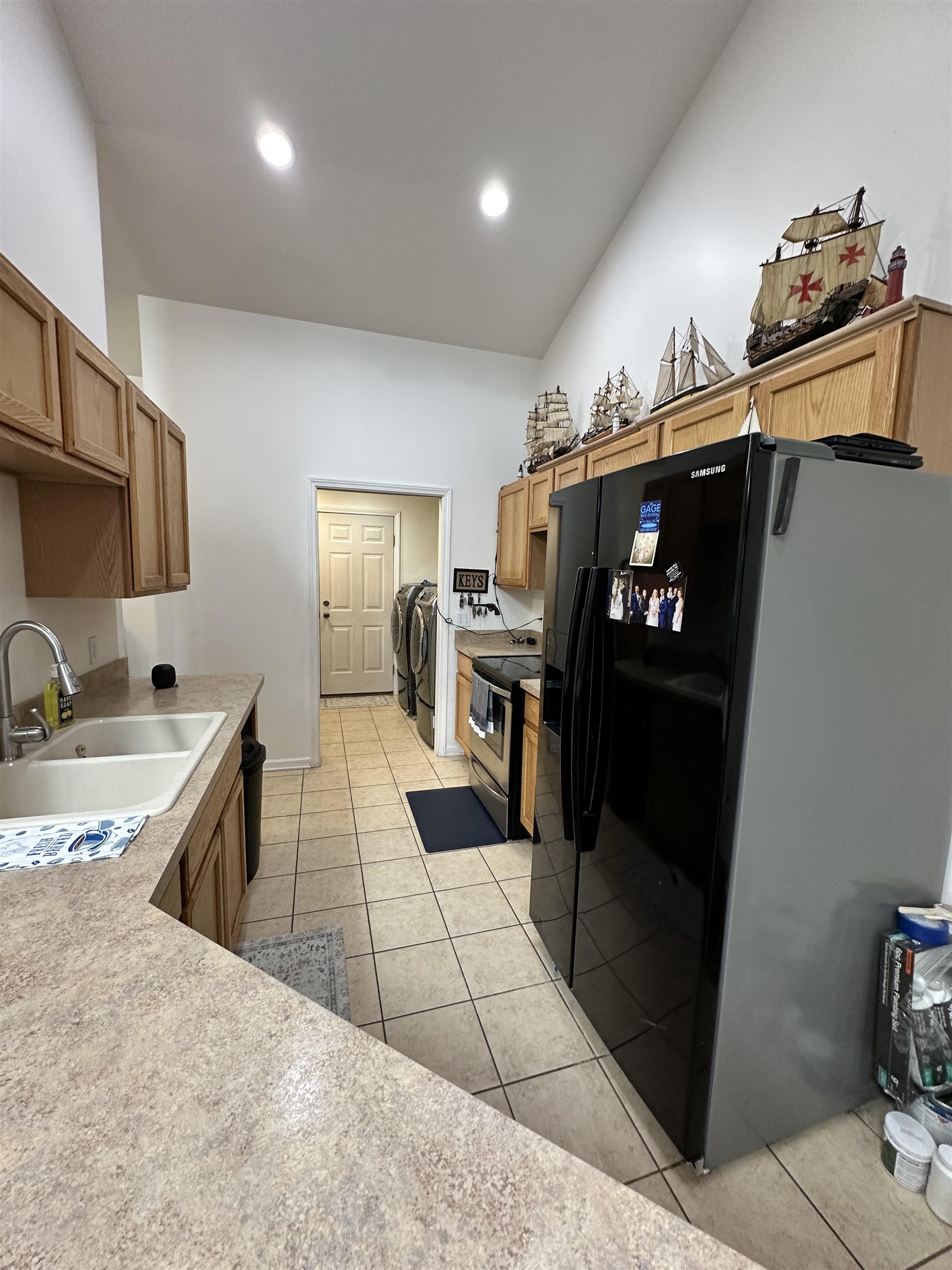 Beaverton, Michigan, 48612, United States, 6 Bedrooms Bedrooms, ,4 BathroomsBathrooms,Residential,For Sale,1872722