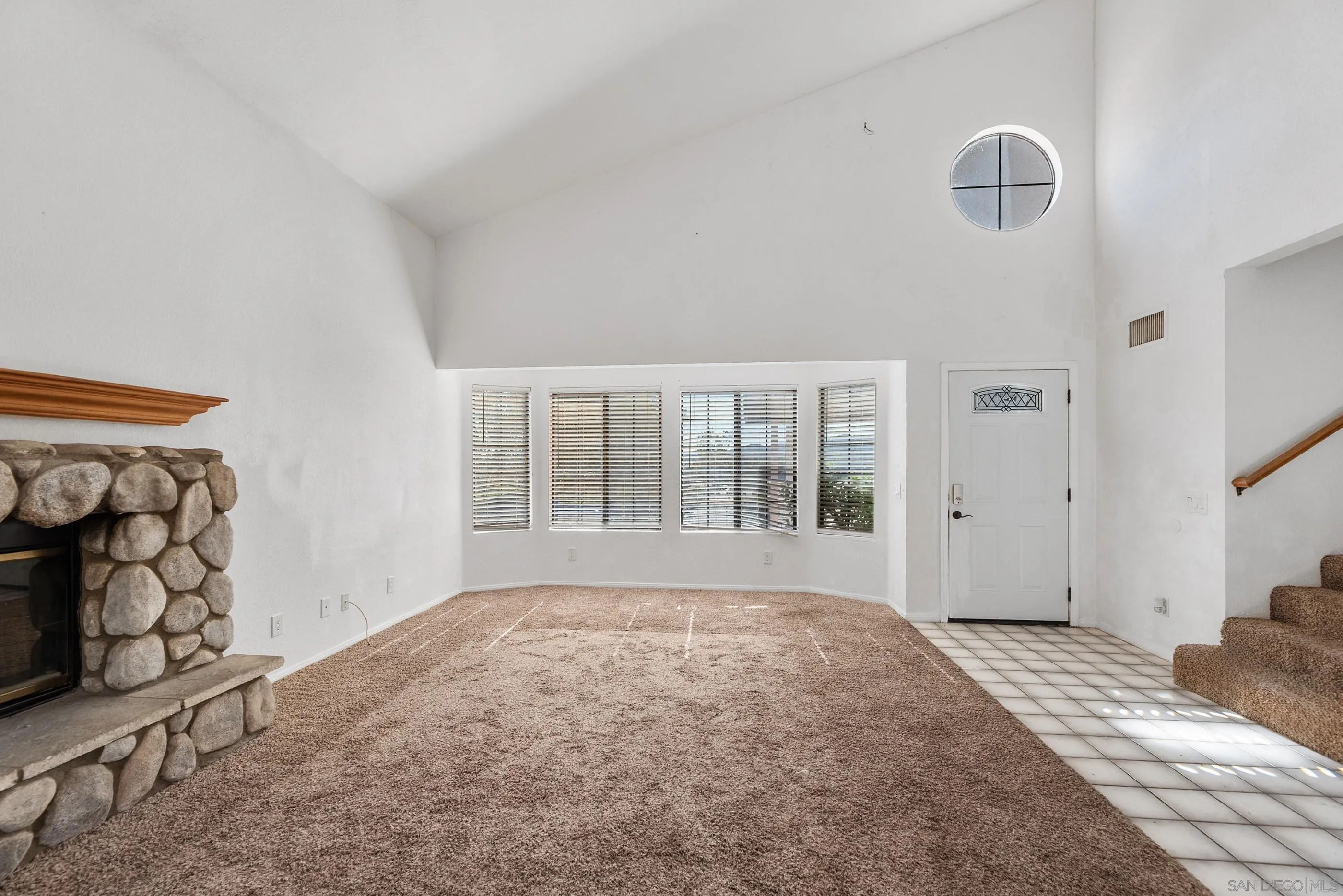 Ramona, California, 92065, United States, 4 Bedrooms Bedrooms, ,3 BathroomsBathrooms,Residential,For Sale,1985342