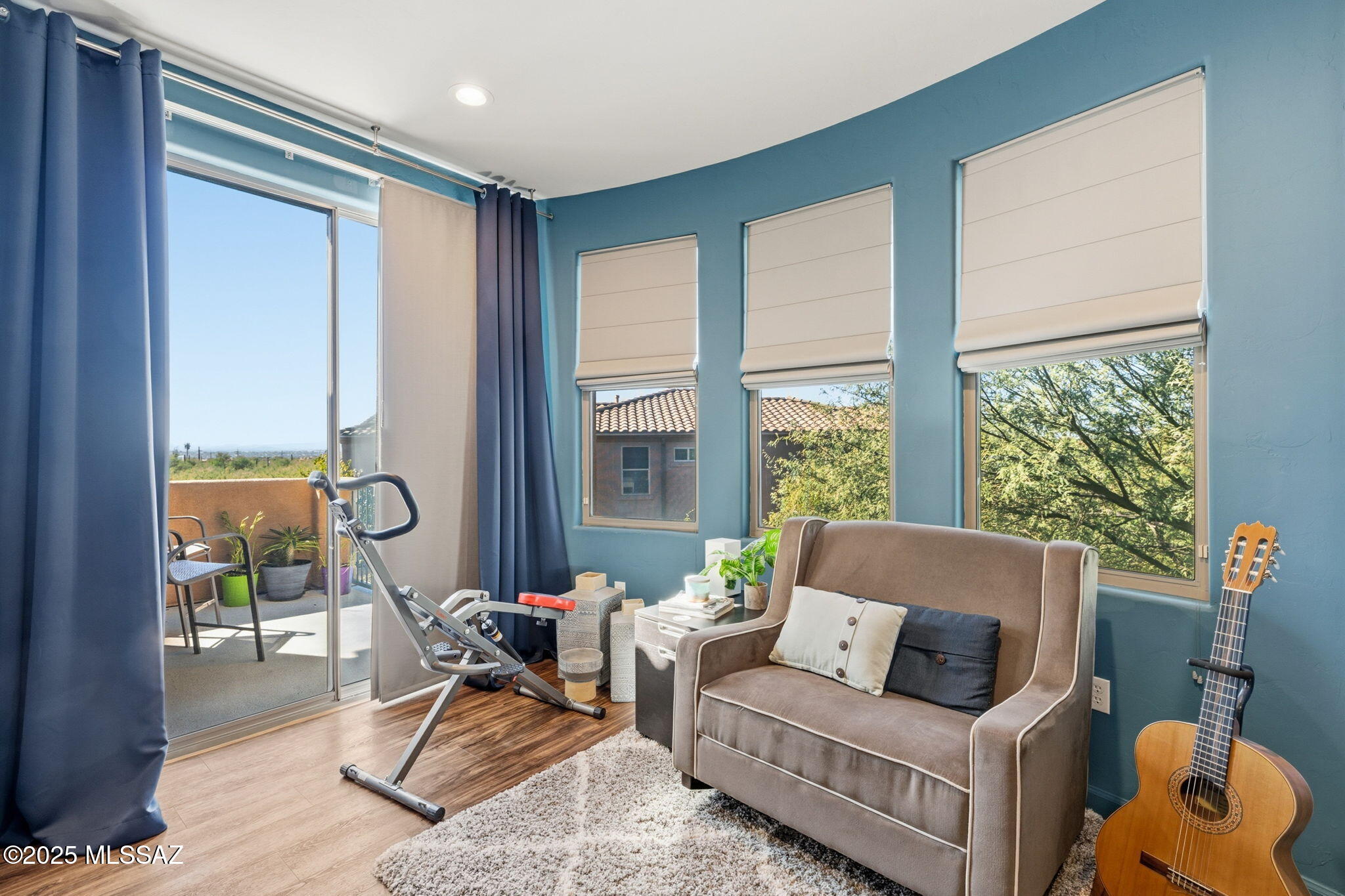 Tucson, Arizona, 85718, United States, 4 Bedrooms Bedrooms, ,4 BathroomsBathrooms,Residential,For Sale,1988951