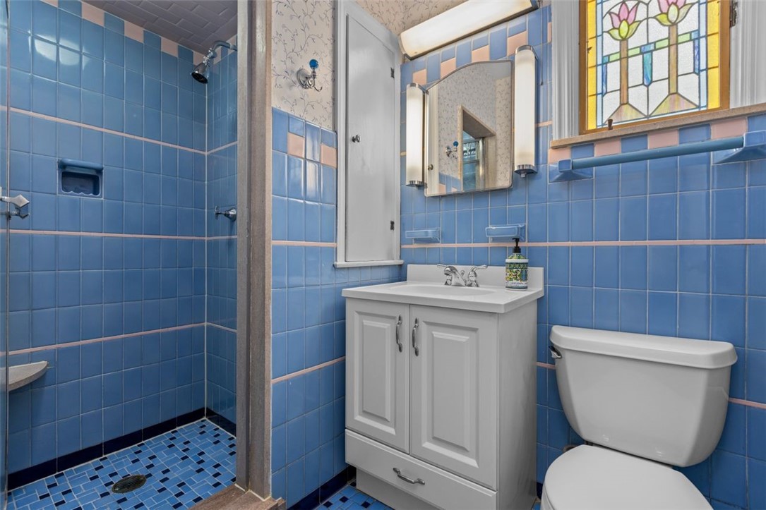 Squirrel Hill, Pennsylvania, 15217, United States, 5 Bedrooms Bedrooms, ,4 BathroomsBathrooms,Residential,For Sale,1956769