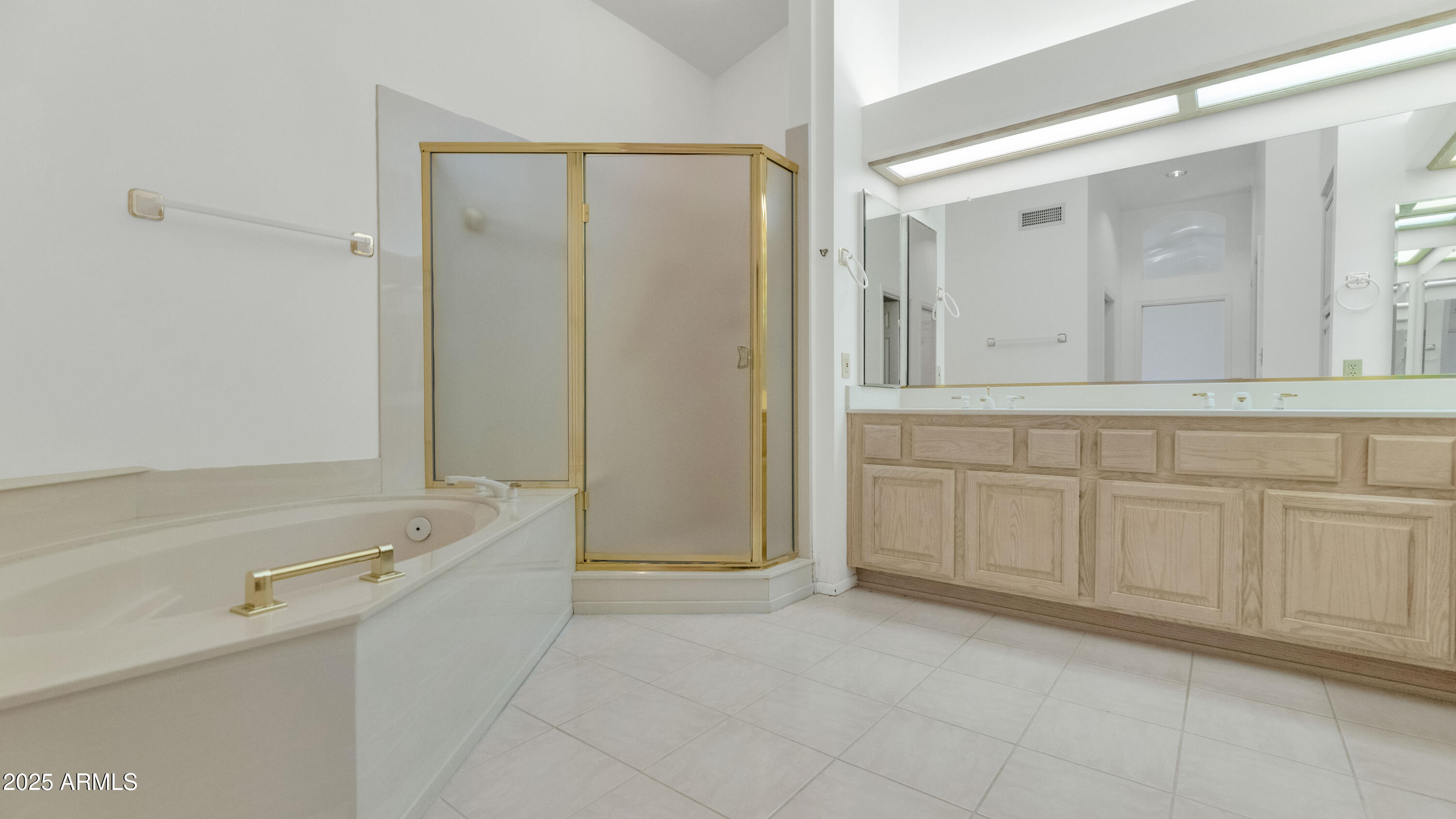 Sun City West, Arizona, 85375, United States, 3 Bedrooms Bedrooms, ,3 BathroomsBathrooms,Residential,For Sale,1989101