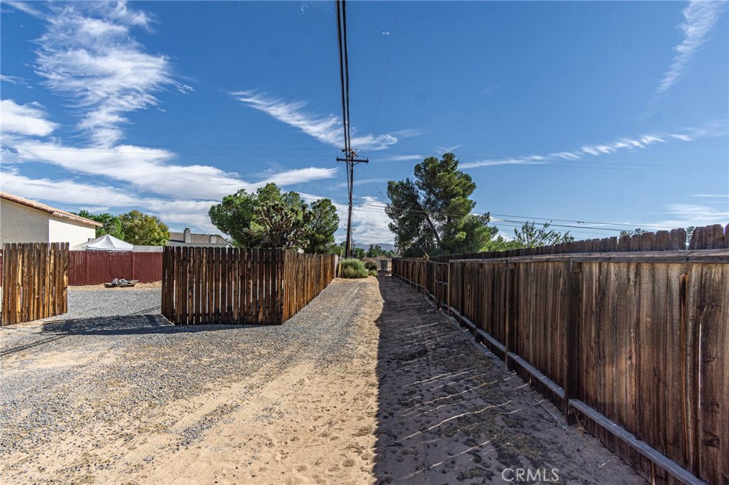 Apple Valley, California, 92308, United States, 3 Bedrooms Bedrooms, ,2 BathroomsBathrooms,Residential,For Sale,1864645