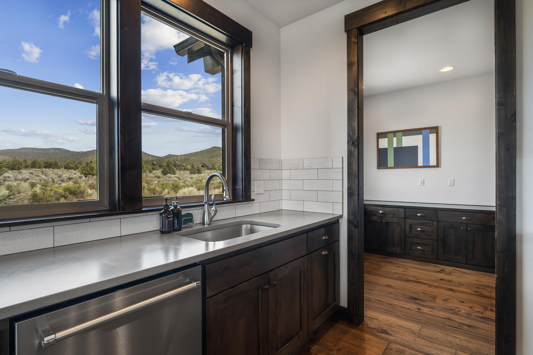 Powell Butte, Oregon, 97753, United States, 4 Bedrooms Bedrooms, ,3 BathroomsBathrooms,Residential,For Sale,1827363