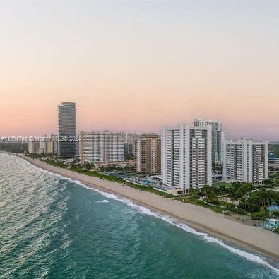 1880 S Ocean Dr Unit 306, Hallandale Beach, Florida, 33009, United States, 2 Bedrooms Bedrooms, ,2 BathroomsBathrooms,Residential,For Sale,1880 S Ocean Dr Unit 306,1433027